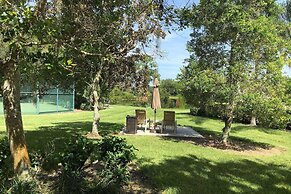 Hickory on the Golf Course