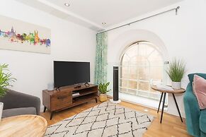 Panda Sanctuaries, Kensington Chapel Apartment