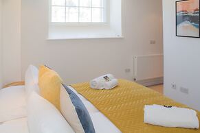 Panda Sanctuaries, Kensington Chapel Apartment