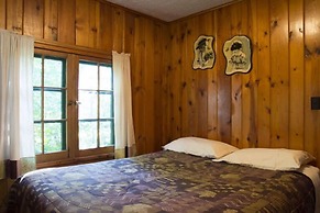 Riverside Point Resort