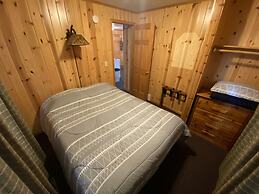 Riverside Point Resort