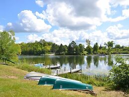 Riverside Point Resort