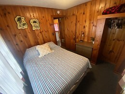 Riverside Point Resort