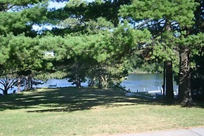 Riverside Point Resort