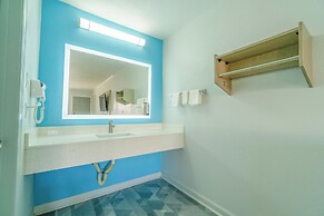 Pleasanton Executive Inn By OYO