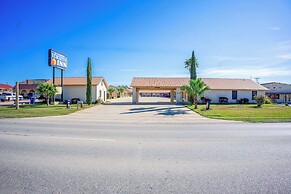 Pleasanton Executive Inn By OYO