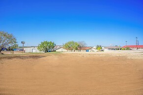 Pleasanton Executive Inn By OYO