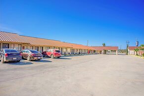 Pleasanton Executive Inn By OYO