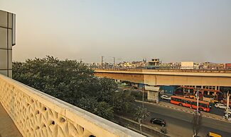 Treebo Premium Relax Inn Patel Nagar