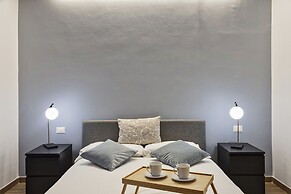 Dock 10 Apartments by Wonderful Italy