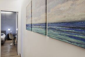 Dock 10 Apartments by Wonderful Italy