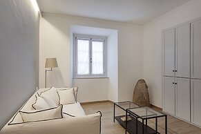 Dock 10 Apartments by Wonderful Italy