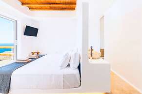 Breathtaking 5 Bedroom Villa With Private Pool