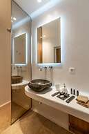 Breathtaking 5 Bedroom Villa With Private Pool