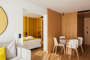 Lumen Hotel & The Lisbon Light Show