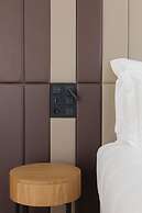 Lumen Hotel & The Lisbon Light Show