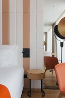 Lumen Hotel & The Lisbon Light Show