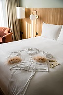 Mollie's Motel & Diner