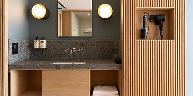 Mollie's Motel & Diner