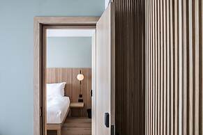 Mollie's Motel & Diner