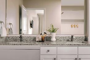 Sonder by Marriott Bonvoy Vista Cay Apartments