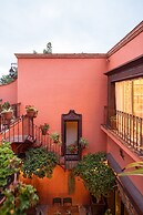 HOLT - Casa Parque Juárez