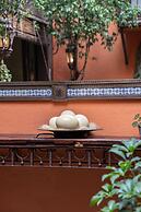 HOLT - Casa Parque Juárez