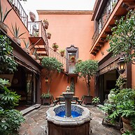 HOLT - Casa Parque Juárez