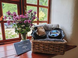 Jasmine Cottage