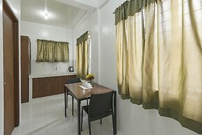 OYO 736 Jade Apartelle