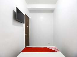 OYO 736 Jade Apartelle