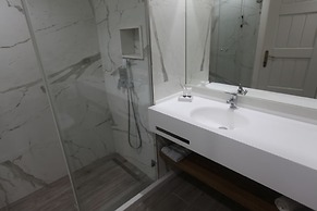 Llogora Tourist Village