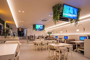 Kastro Beach Apartments