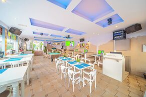 Kastro Beach Apartments