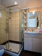 Kastro Beach Apartments