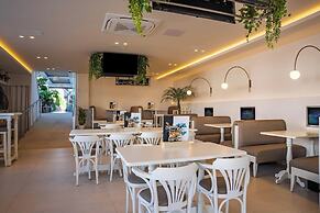 Kastro Beach Apartments