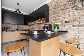 Lema Apartments by Renters Prestige