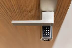 Lema Apartments by Renters Prestige