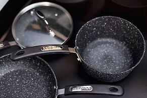 Lema Apartments by Renters Prestige