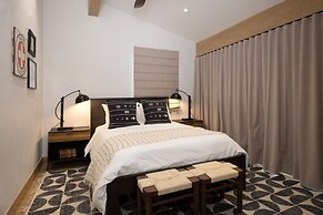 Vail Trails East #10a 3 Bedroom Condo by RedAwning