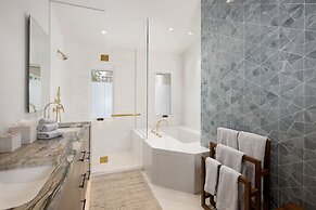 Vail Trails East #10a 3 Bedroom Condo by RedAwning