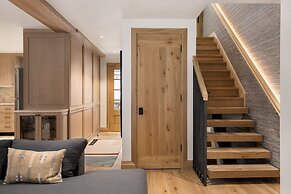 Vail Trails East #10a 3 Bedroom Condo by RedAwning