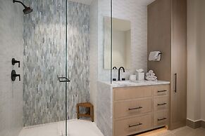 Vail Trails East #10a 3 Bedroom Condo by RedAwning