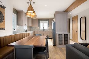 Vail Trails East #10a 3 Bedroom Condo by RedAwning