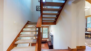 Snowcreek VI The Lodges 1127 3 Suites, Spacious with Mountain Views, P