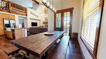 Snowcreek VI The Lodges 1127 3 Suites, Spacious with Mountain Views, P