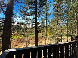 Timbers 15 Private Hot Tub, 2 Car Garage, Washer Dryer, Large Townhous