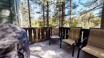Timbers 15 Private Hot Tub, 2 Car Garage, Washer Dryer, Large Townhous