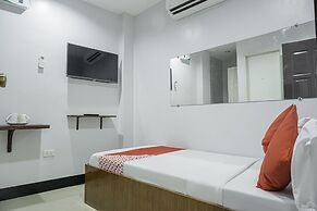 OYO 711 Goff's Place