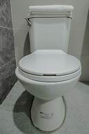 OYO 711 Goff's Place